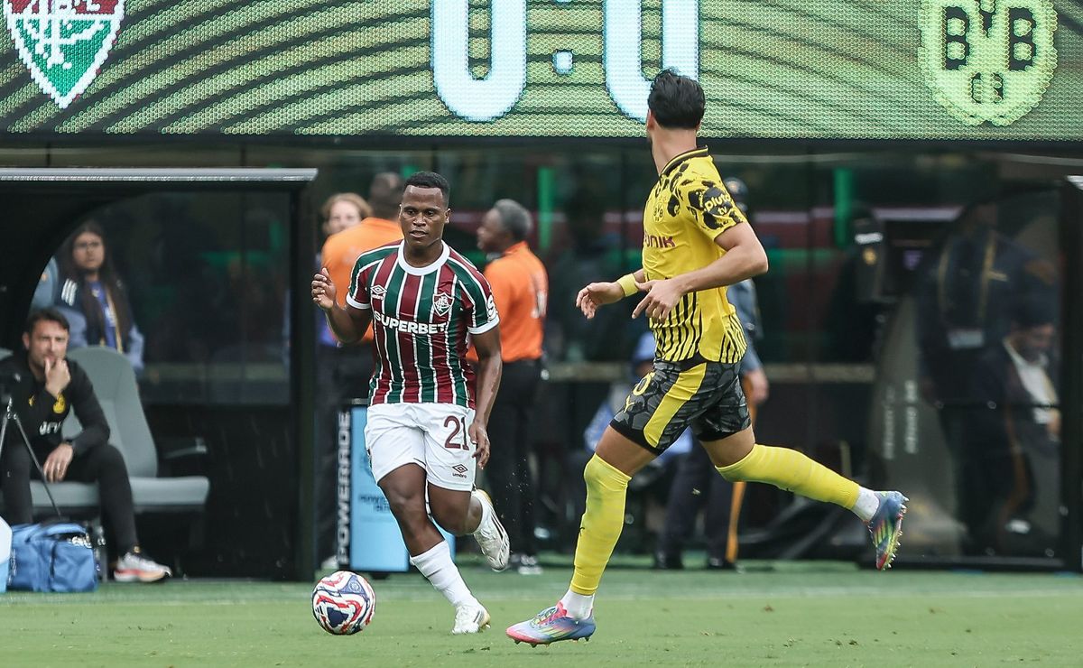 Fluminense se destaca contra o Borussia Dortmund-ALE e mostra que brigará pela liderança do Grupo F
