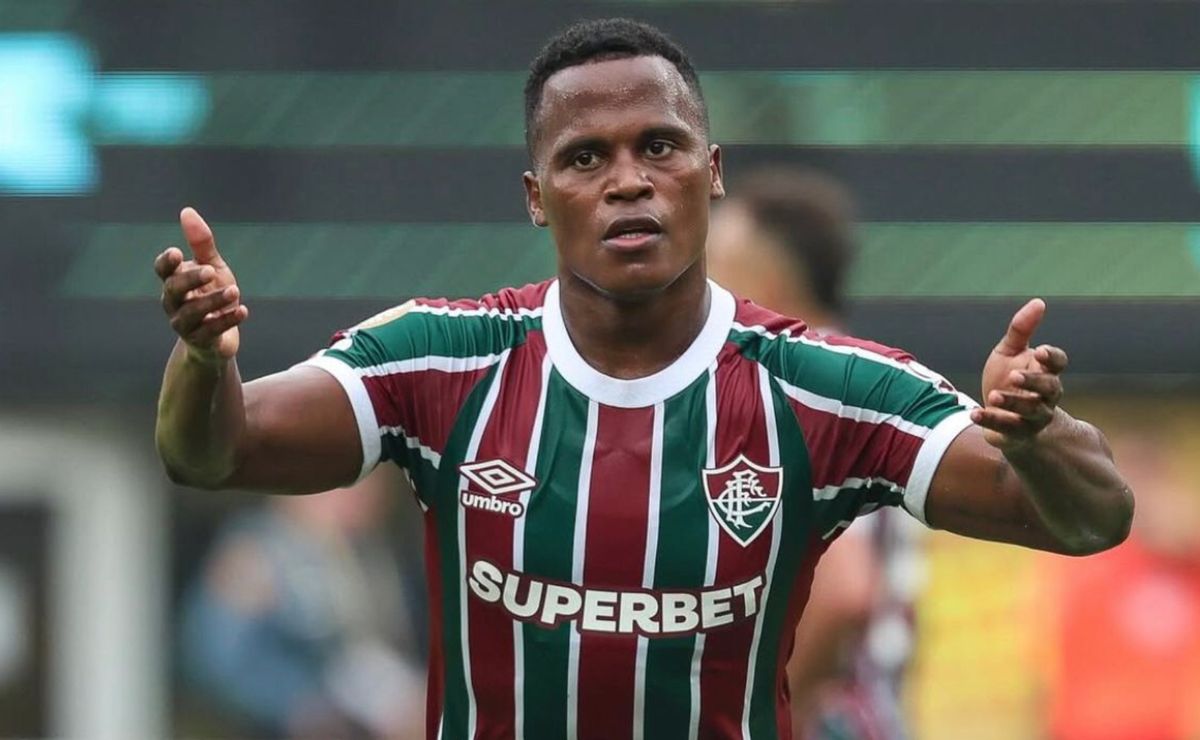 Arias se destaca com ótimos números em Fluminense x Borussia Dortmund