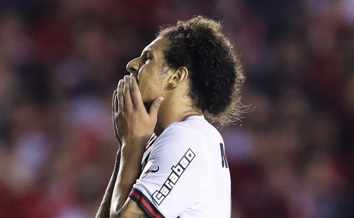 Santos se prepara para anunciar Willian Arão, Igor Vinícius e Alejandro Garcia como reforços para a temporada