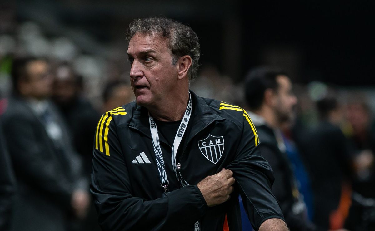 Cuca recusa proposta da seleção chilena e garante foco total no Atlético-MG