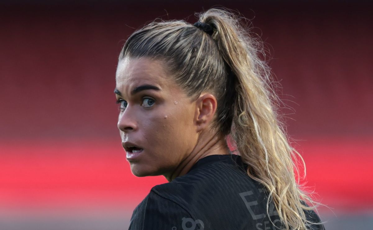 Tamires se destaca e lidera o Corinthians na reta final do Brasileirão Feminino