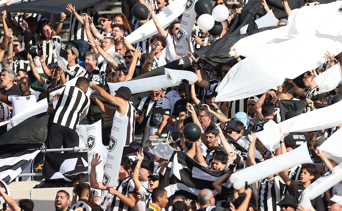 Torcida do Botafogo se mostra confiante no título do Mundial de Clubes