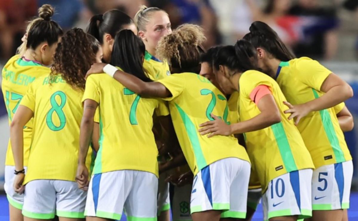 Brasil leva virada da França no último teste antes da Copa América Feminina