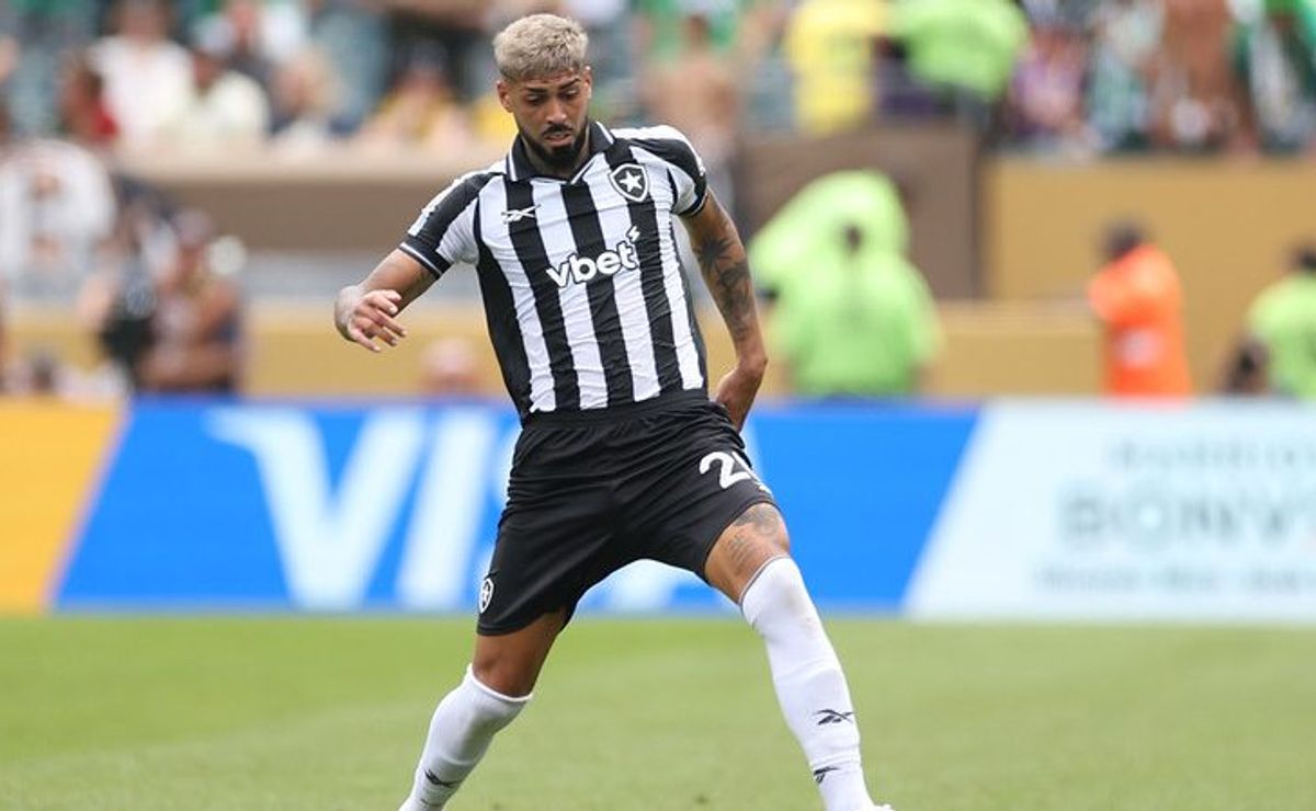 Barboza lamenta eliminação do Botafogo no Mundial de Clubes após derrota para o Palmeiras