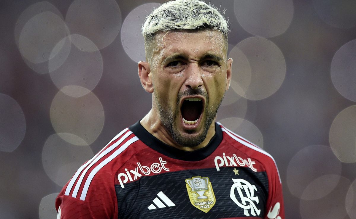 Arrascaeta desabafa após derrota do Flamengo para o Bayern de Munique: “Cabeça erguida”