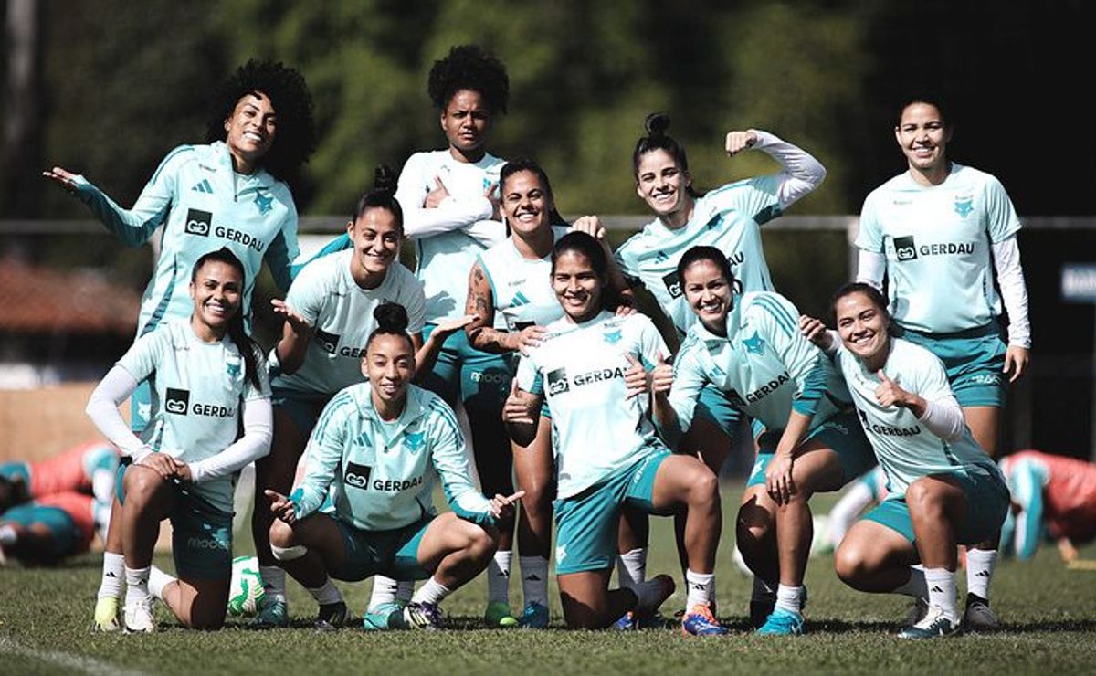 Cruzeiro Feminino vira referência em poucos anos e prepara nova fase nas categorias de base