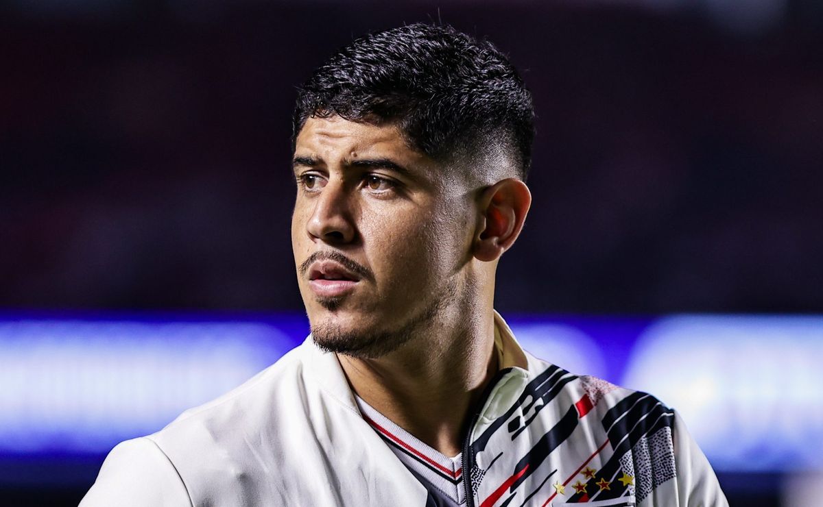 São Paulo toma decisão sobre Alan Franco e renovação contratual deve ser oficializada nos próximos dias