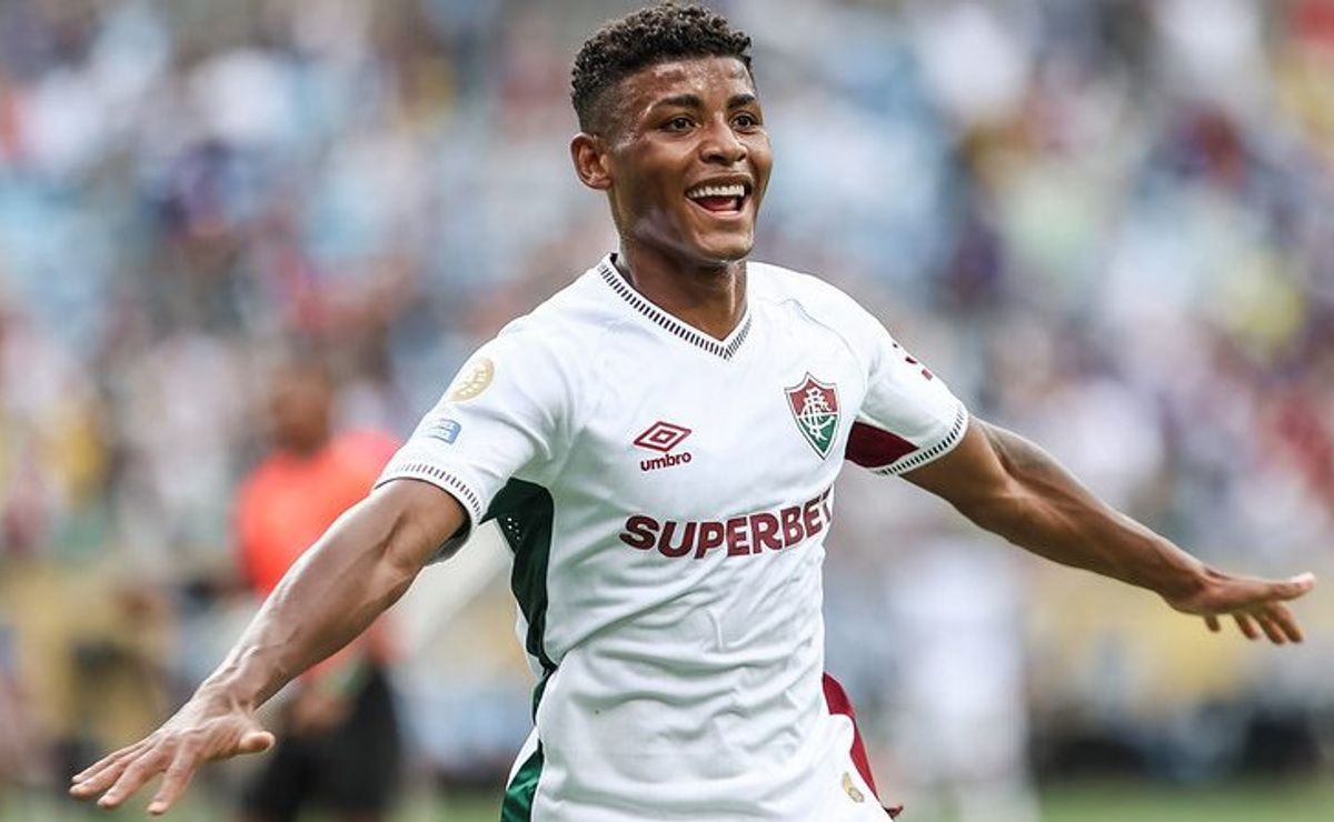 Hércules brilha com gol da superação pelo Fluminense no Mundial de Clubes contra a Inter
