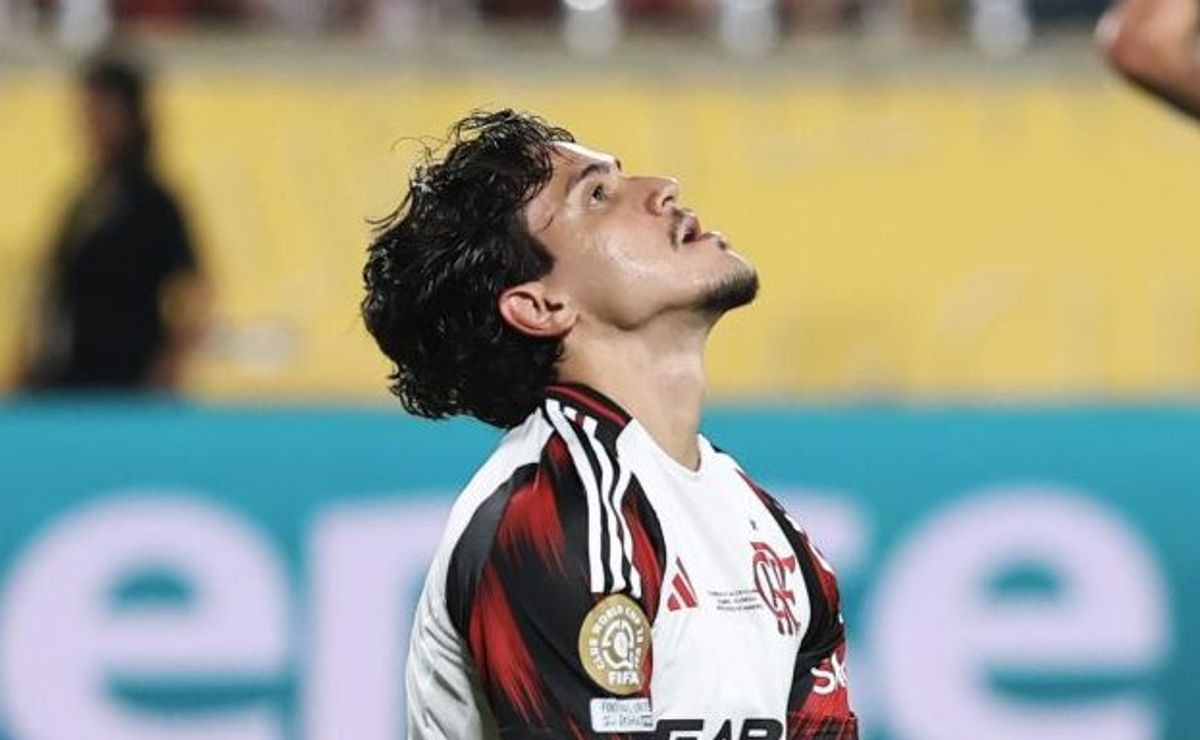 Pedro estaria insatisfeito no Flamengo pelas poucas oportunidades com Filipe Luís, afirma Nicola