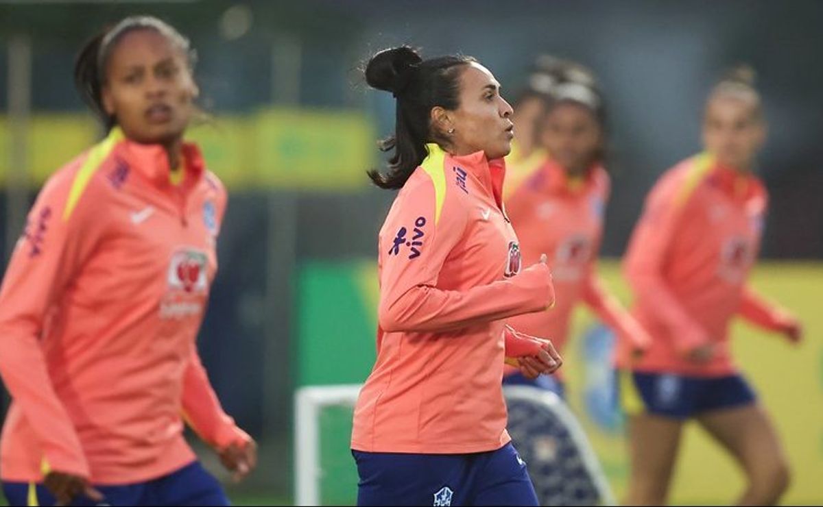 Seleção Brasileira feminina se apresenta para início da preparação para Copa América