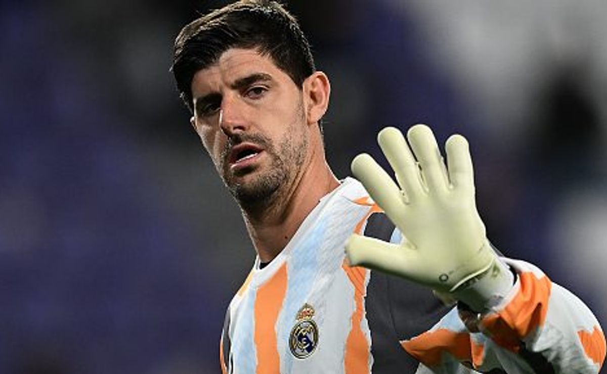 Courtois manda recado para o Fluminense e elogia o time de Renato Gaúcho: “Grande time”