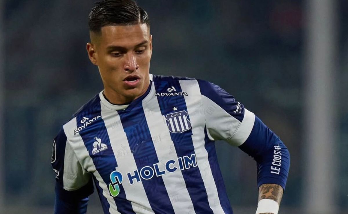 Internacional não desiste de Juan Portilla e Alessandro Barcellos busca solução para negócio