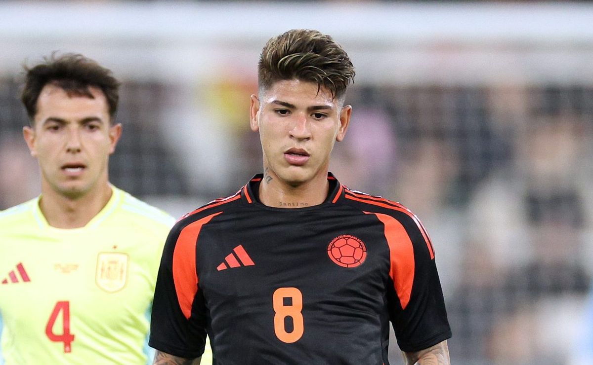 Carrascal e Barco contratados juntos pelo Flamengo tem veredito confirmado por Venê Casagrande e apenas 1 chegará ao CRF