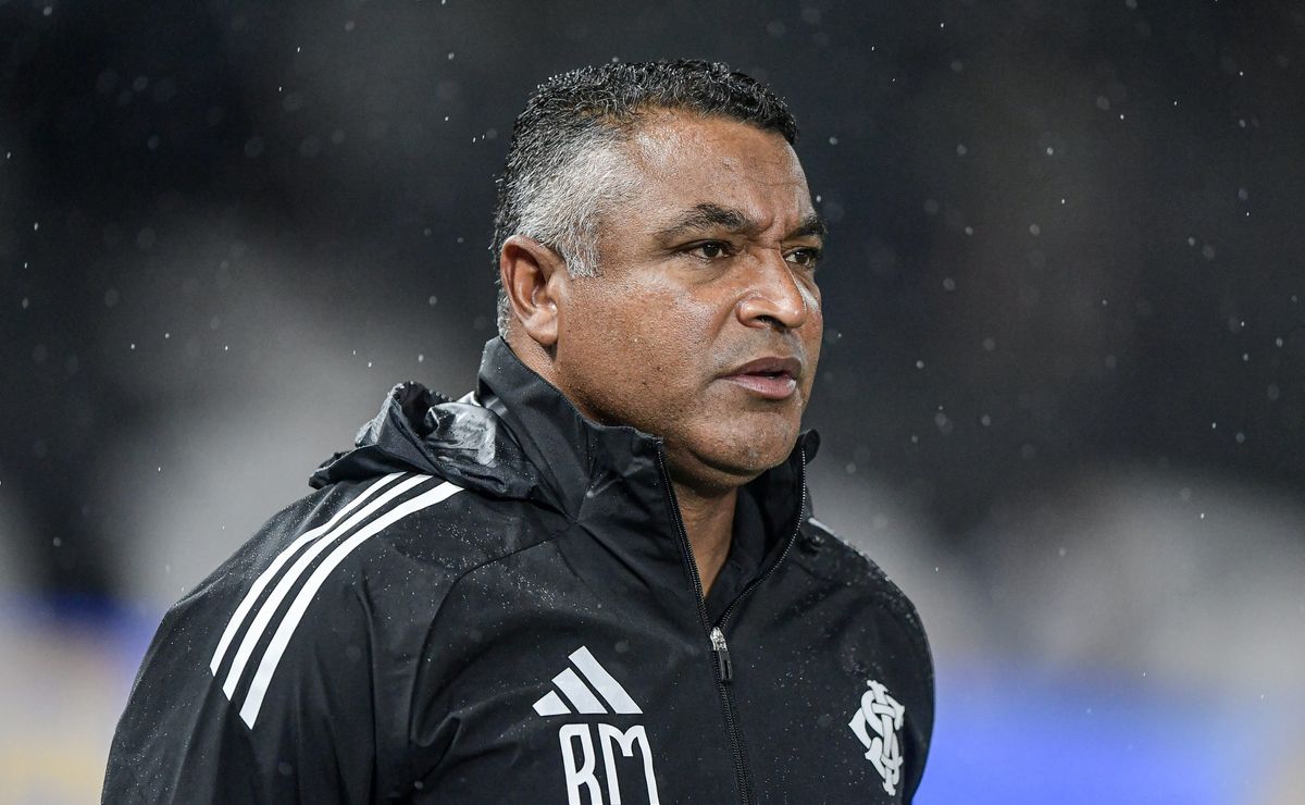 Juninho e Aguirre viram problemas para Roger Machado e aumentam lista de desfalques no Internacional