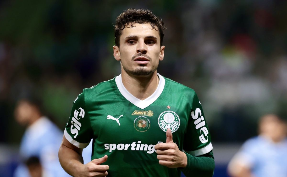 Santos sonda Raphael Veiga, do Palmeiras; Contratação é complicada por questão salarial e sonho do atleta