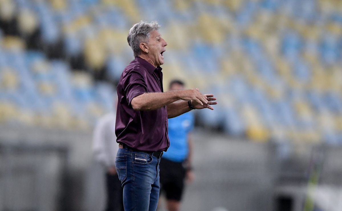 Renato Gaúcho e Ganso protagonizam discussão no Mundial antes de eliminação do Fluminense, e clima fica ‘pesado’ 