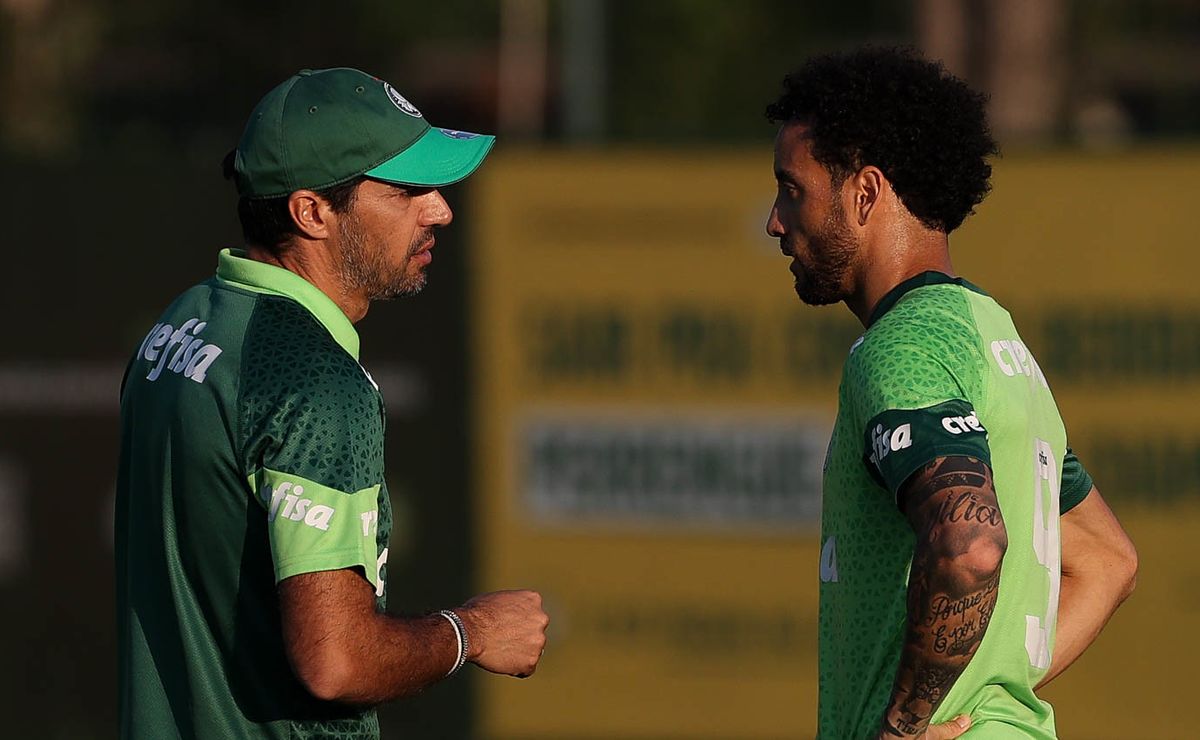Felipe Anderson ‘tretou’ com Abel Ferreira? Entenda o que realmente aconteceu após a estreia no Mundial