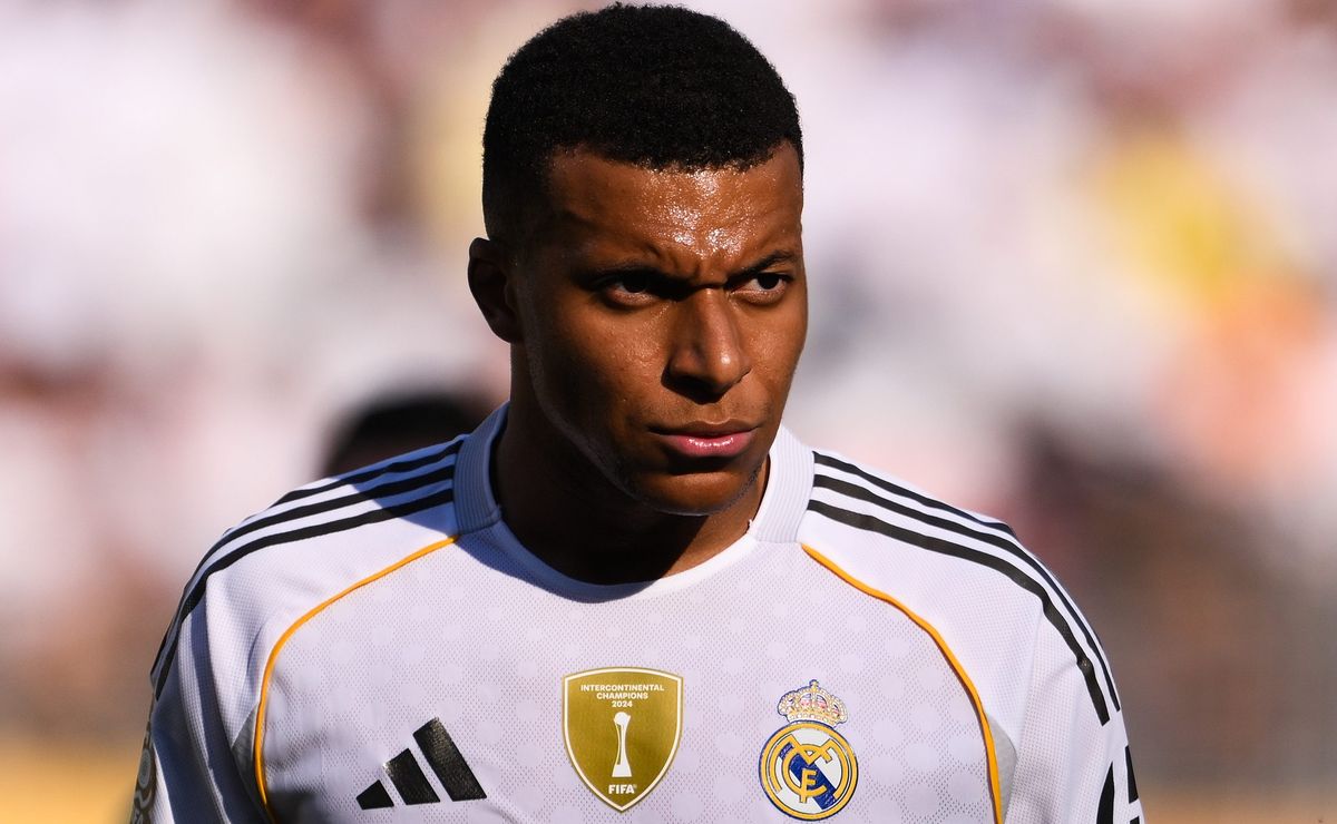 Mbappé reencontra o PSG pelo Real Madrid e pode causar lei do ex