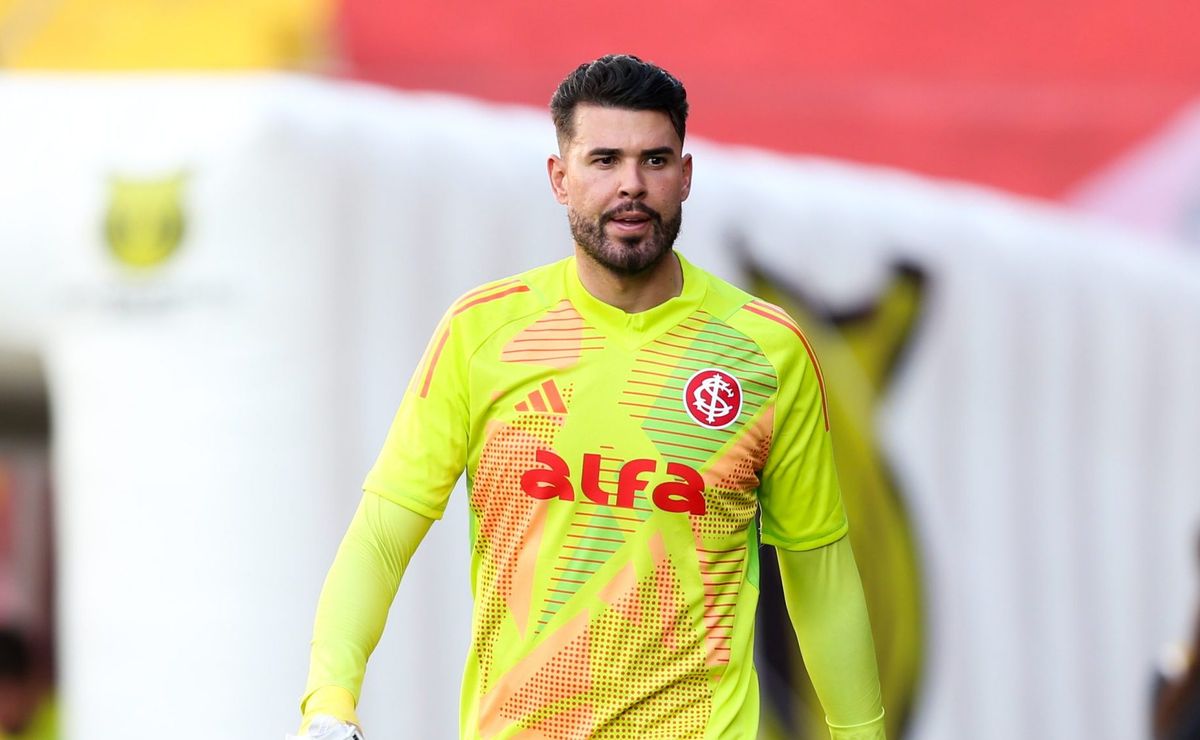 Juventude demonstra interesse em contratar o goleiro Ivan, do Internacional