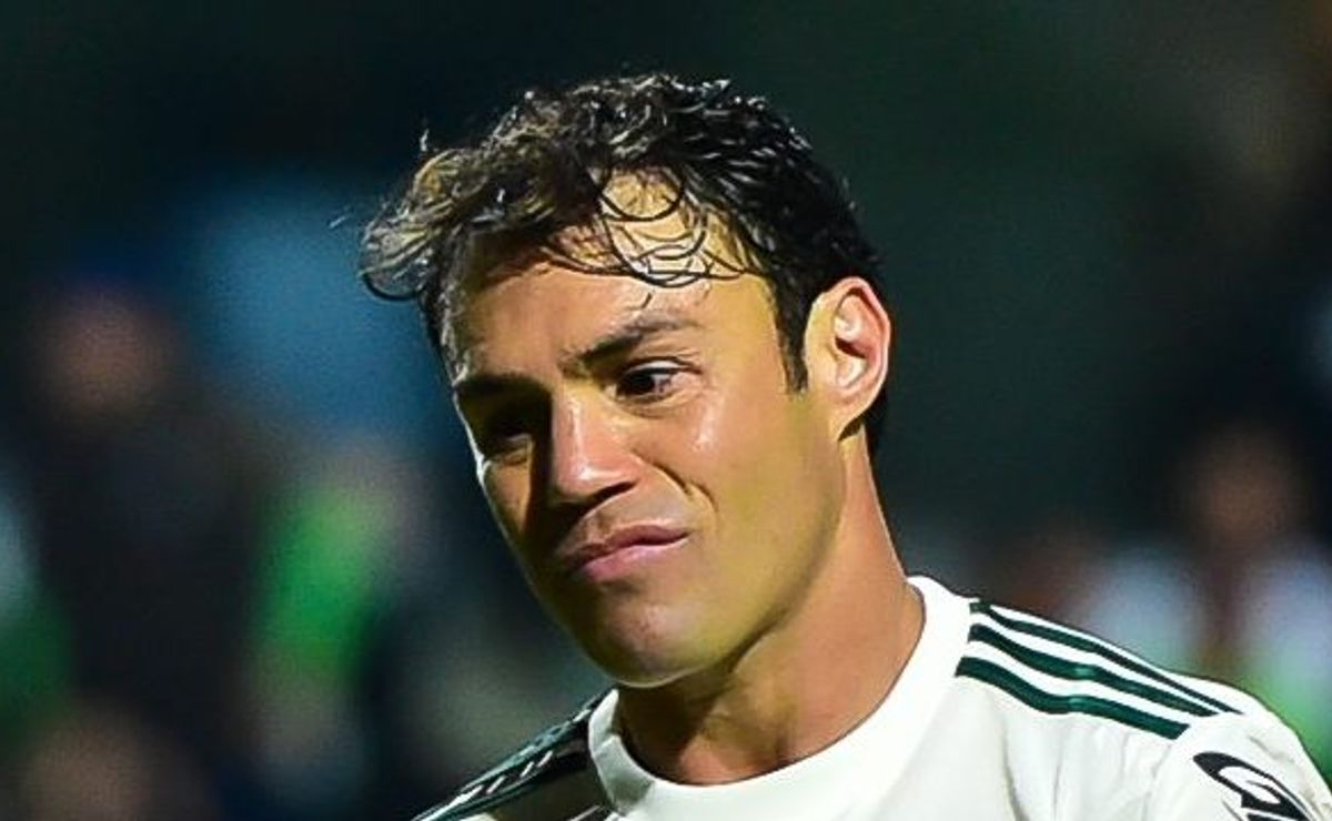 Kléber Gladiador, ex-Palmeiras, Cruzeiro, Grêmio, Vasco e Coritiba, tem prisão decretada por falta de pagamento de pensão alimentícia