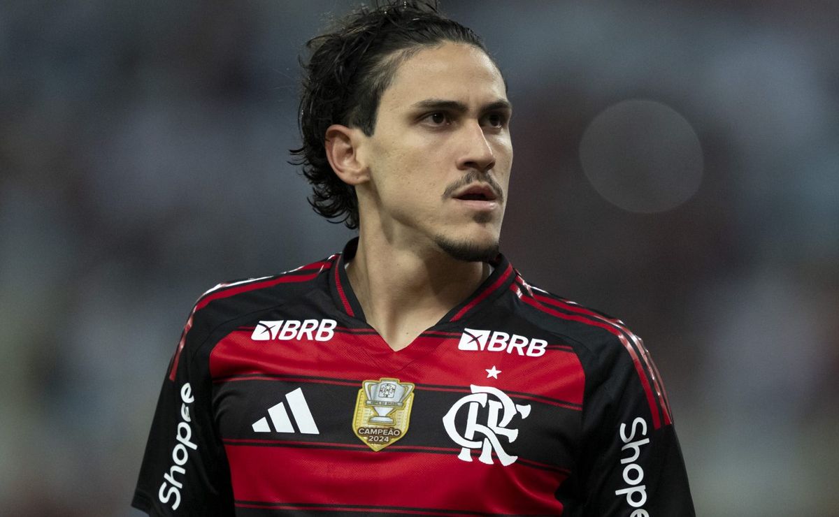 Após deixar treino alegando “perna pesada”, atitude incomoda comissão e Pedro fica fora do jogo com São Paulo