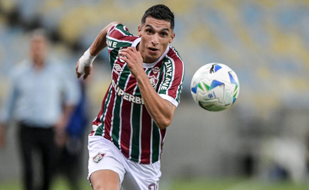 Fluminense não quer liberar Kevin Serna, diz empresário do jogador