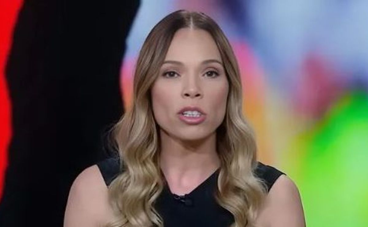 Renata Ruel critica pênalti marcado contra o Corinthians: “A regra é clara e não foi seguida nesse lance”