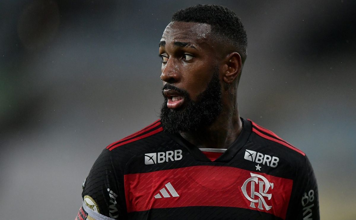 Após Gerson, Flamengo encaminha a saída de Zé Welinton para o Al Dhafra, segundo jornalista
