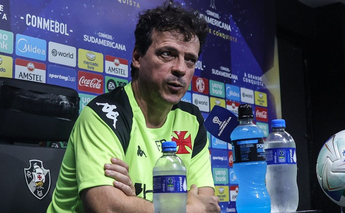 Diniz desabafa após derrota do Vasco e expõe problema para contratar reforço desejado: “quando eu vim, sabia disso”
