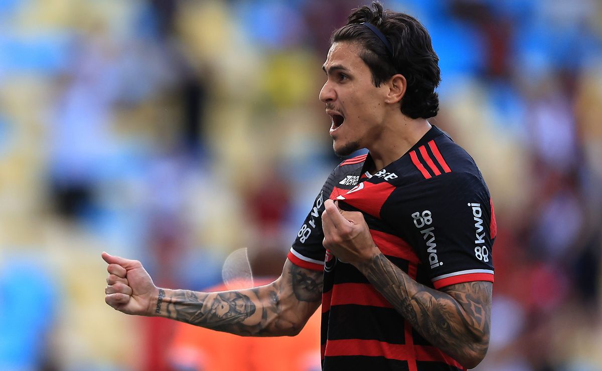 Pedro projeta retorno ao Flamengo no clássico contra o Fluminense e irá treinar pesado para responder Filipe Luís
