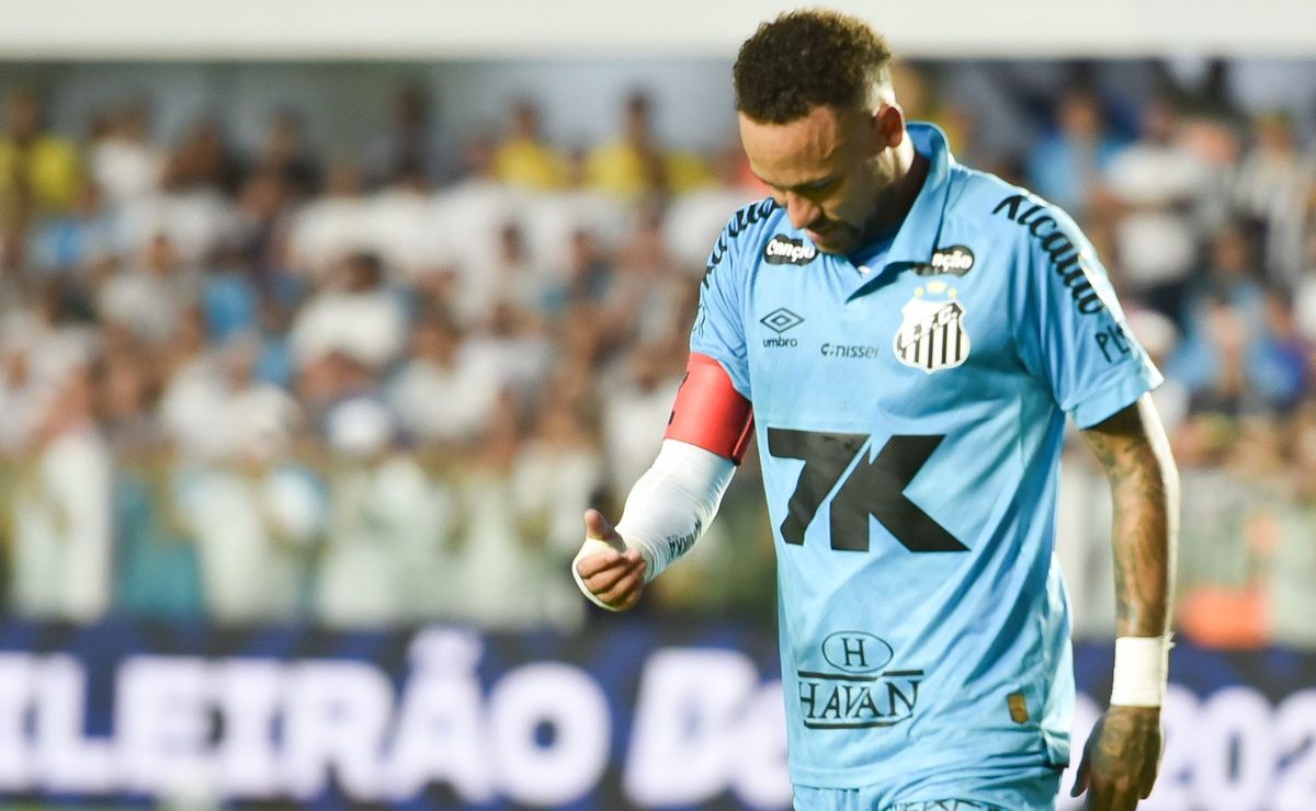 Santos não vence o Flamengo na Vila Belmiro há seis anos e tenta mudar história