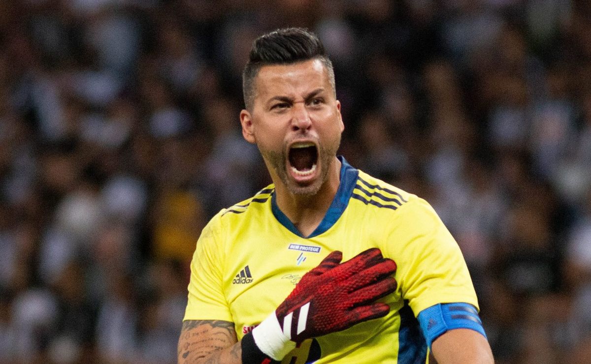 Retorno de Fábio ao Cruzeiro não vai acontecer e jogador deve se aposentar no Fluminense