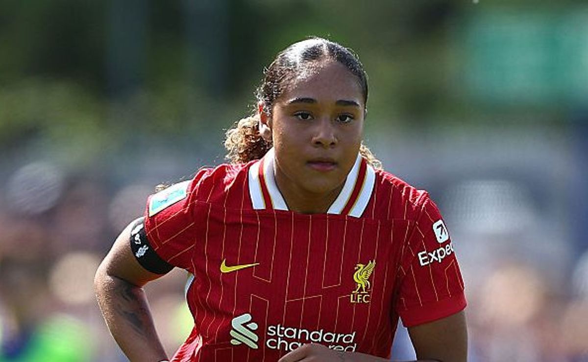 Olivia Smith é anunciada pelo Arsenal como a jogadora mais cara da história