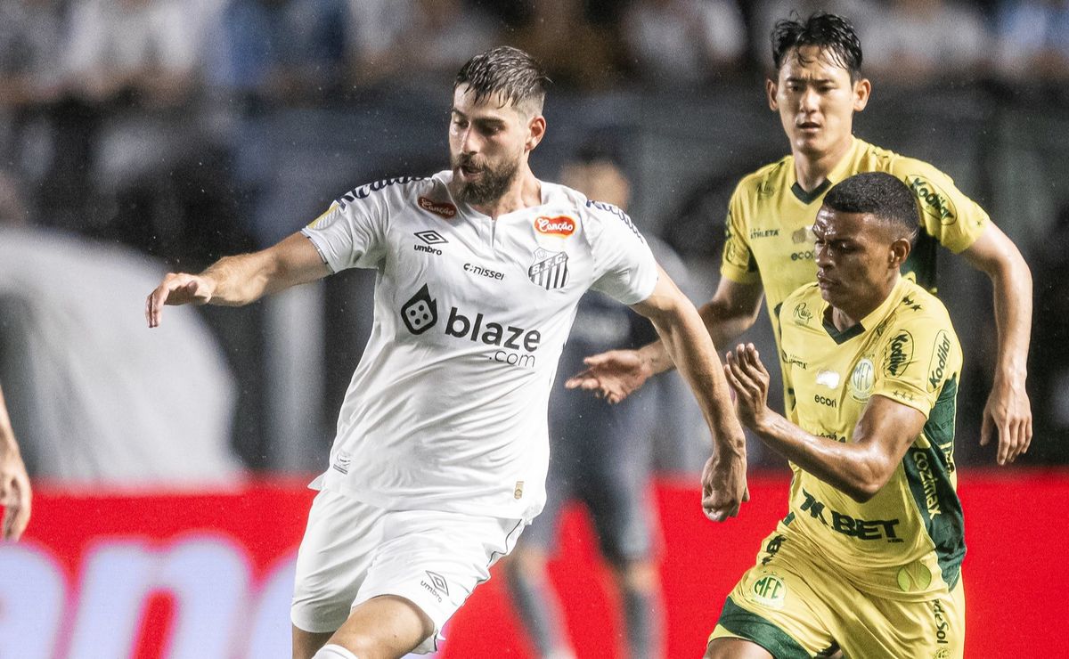 Santos aposta em retrospecto favorável contra o Mirassol no Brasileirão para subir na tabela
