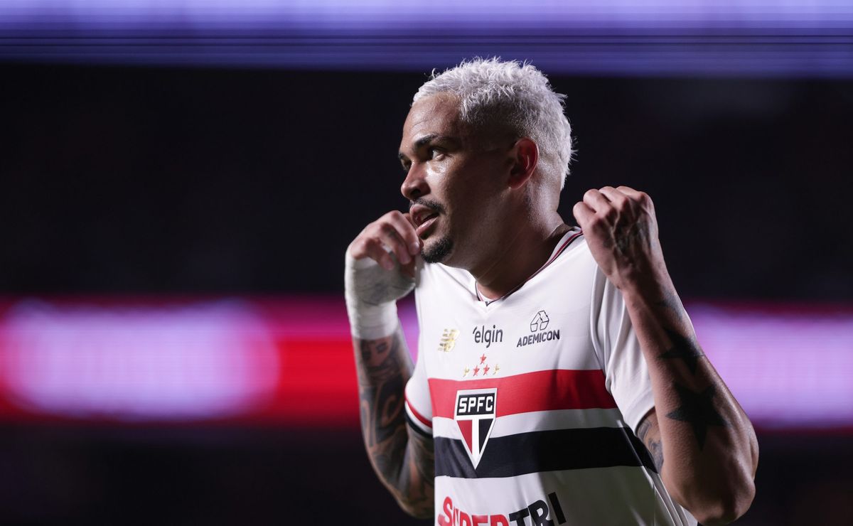 Herói no clássico, Luciano lembra reunião com torcida e dispara: “Clássico não se joga”