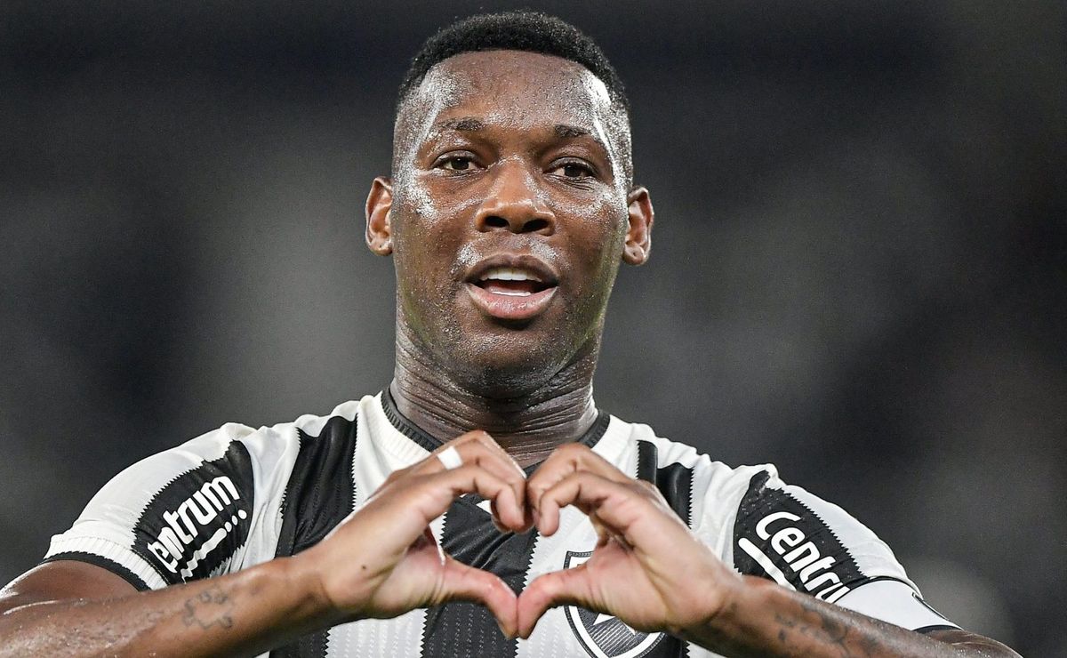 Patrick de Paula é contratado por empréstimo e vai jogar em 2025 pelo Estoril-POR sem lucro ao Palmeiras