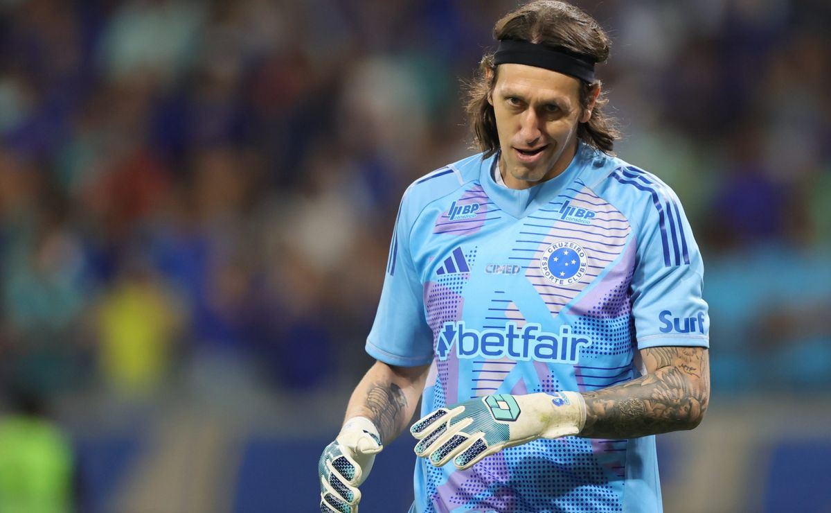 Desempenho de Cássio melhora no Cruzeiro e Corinthians evolui sem o goleiro