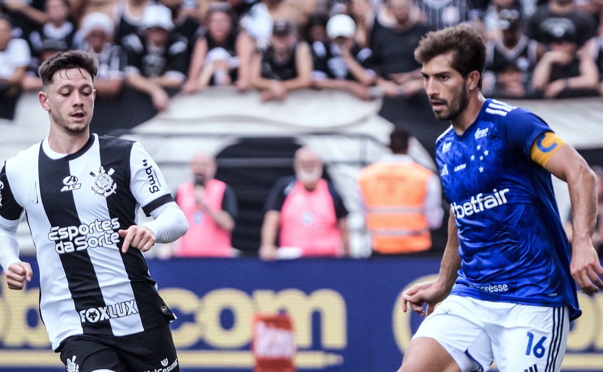 Corinthians x Cruzeiro: escalações confirmadas para duelo decisivo do Brasileirão