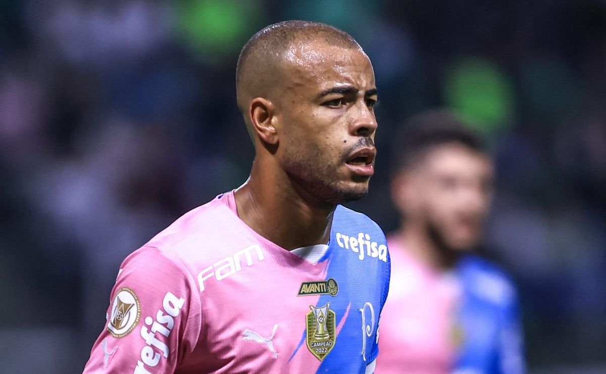 Santos supera Grêmio e está próximo de fechar a contratação do lateral-direito Mayke, do Palmeiras