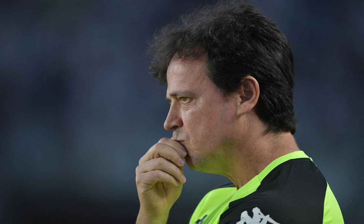 Vasco inicia sequência fora de casa pressionado por crise e desempenho ruim no Brasileirão