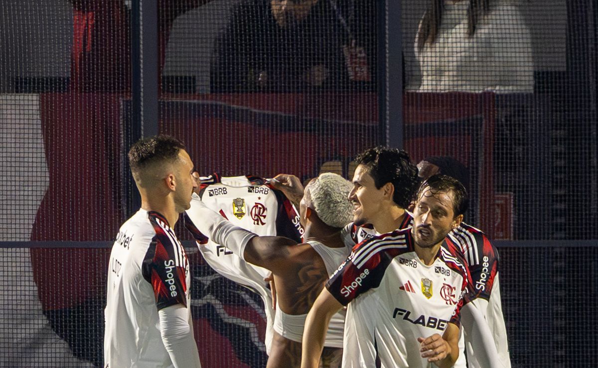 Wesley se despede do Flamengo e promete retorno: “Quando voltar, é Mengão”