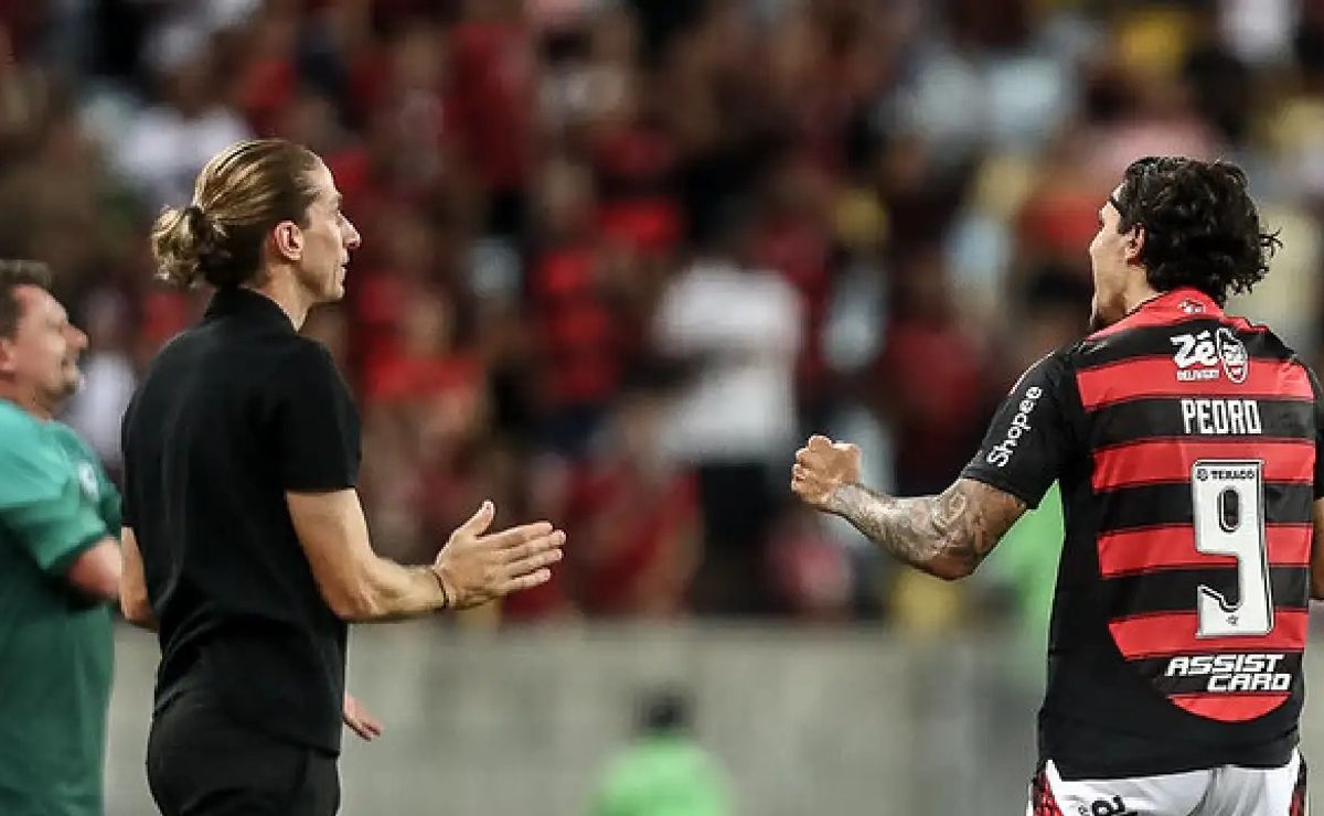 Filipe Luís e Pedro viralizam durante Flamengo x Atlético-MG e torcedores elogiam disposição do atacante