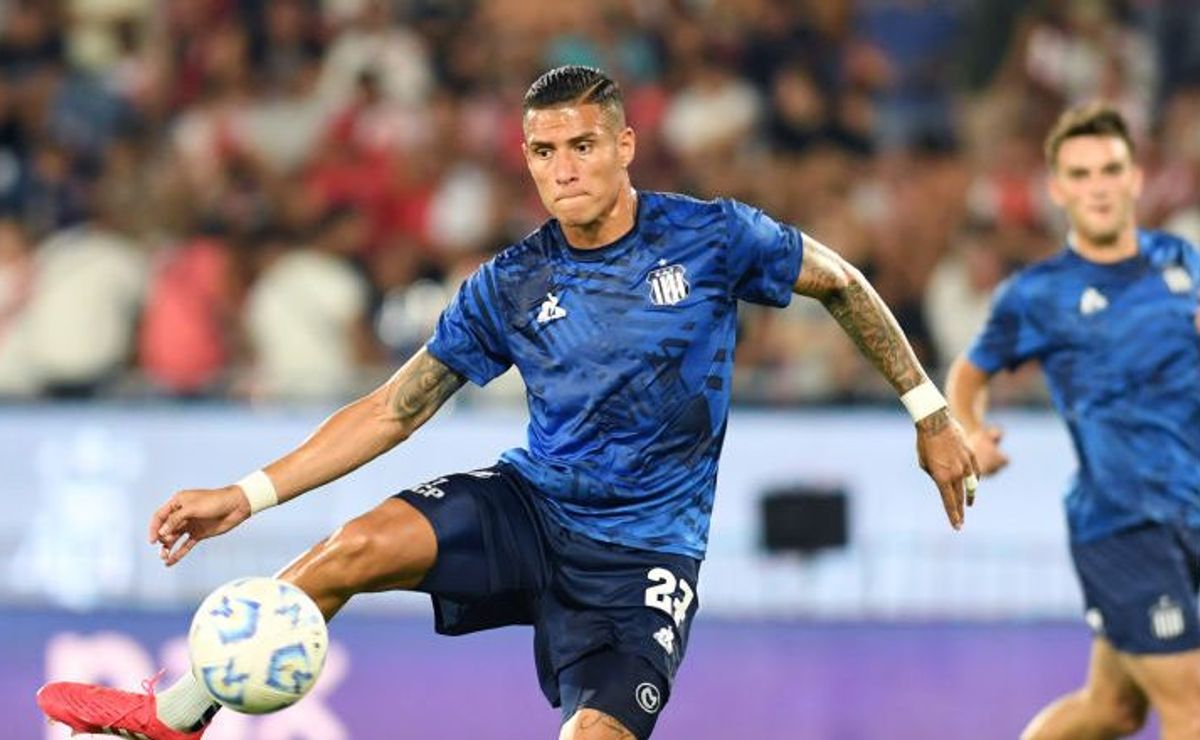 Atlético-MG faz ‘recuo estratégico’ em negociação por Portilla e aguarda decisão do Talleres
