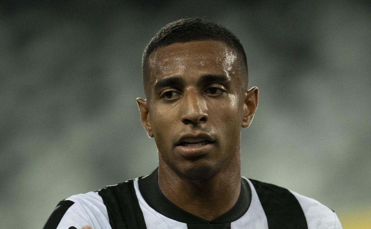 Krasnodar recusa oferta do Corinthians pelo empréstimo de Victor Sá e pede R$ 28 milhões