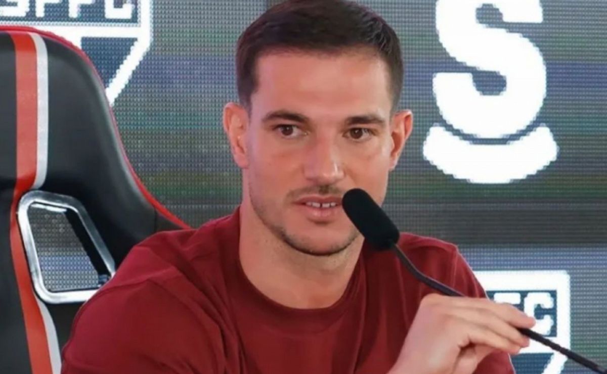 São Paulo ajustado: Cédric compara eras Crespo e Zubeldía: “Hoje o time está encaixado”.