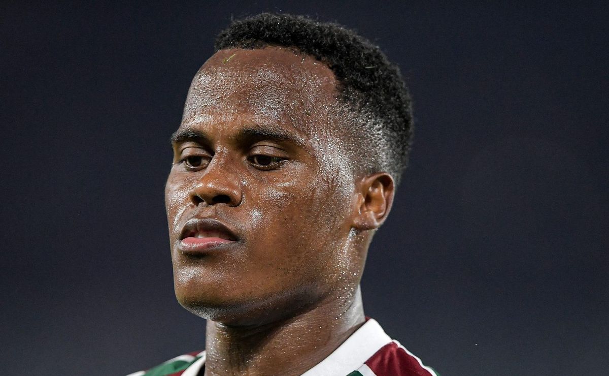 Arias, ex-Fluminense, ajuda o Vasco a fechar com atacante Andrés Gómez, de 22 anos