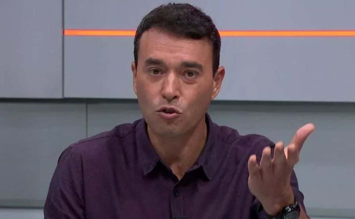 Pênalti não marcado para o Botafogo contra o Palmeiras gera cobrança de André Rizek: “Precisa de uma explicação esse lance”