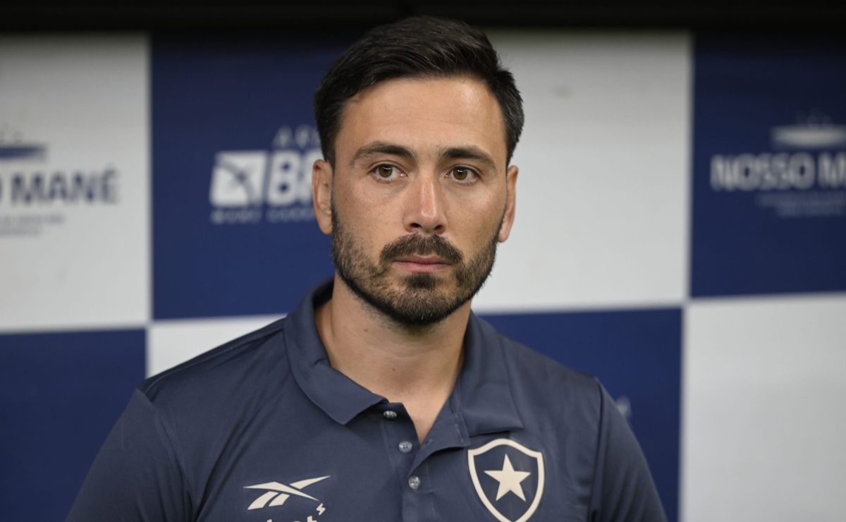 Falha da Polícia do Equador gera atraso ao Botafogo de Ancelotti que fará representação na Conmebol 