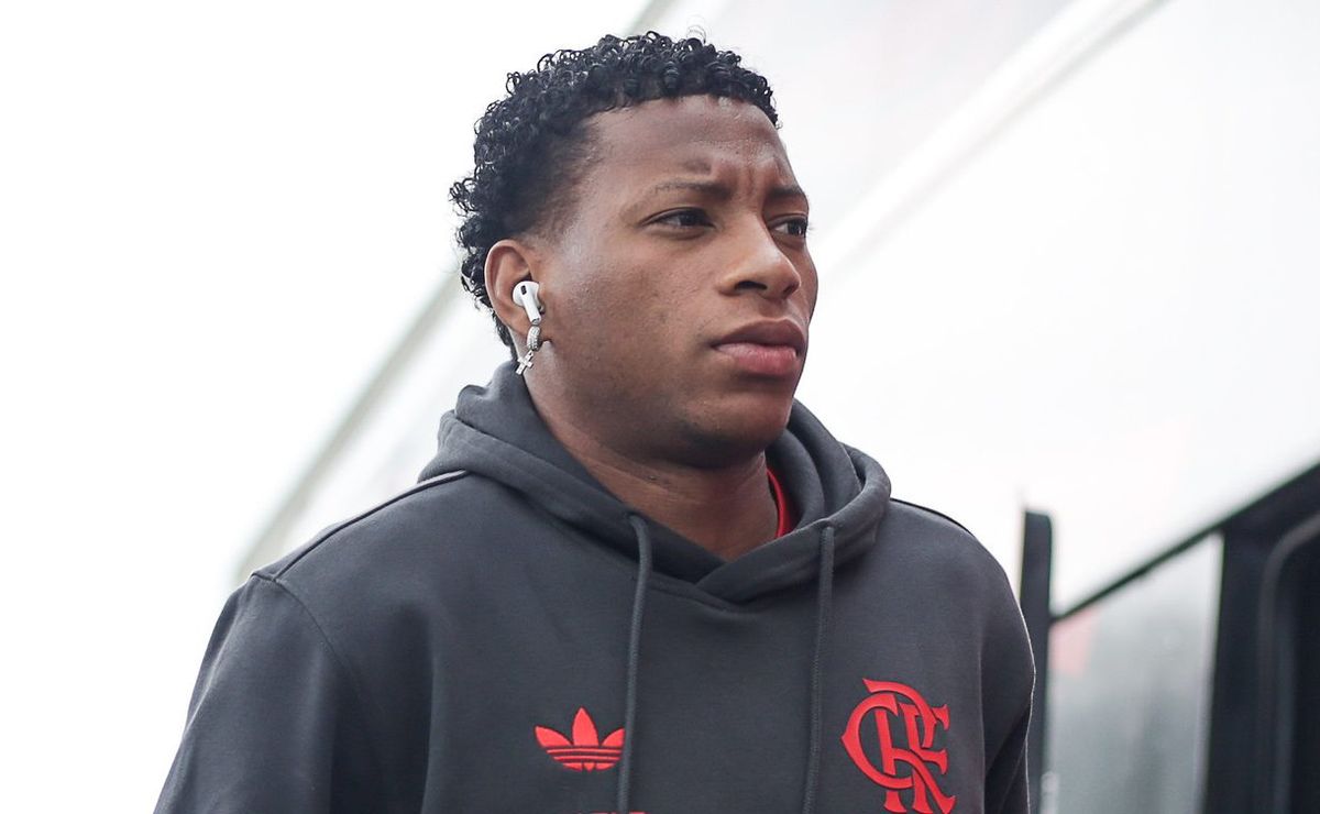 Logo após a classificação do Flamengo, Gonzalo Plata provoca o Internacional e vídeo viraliza nas redes sociais