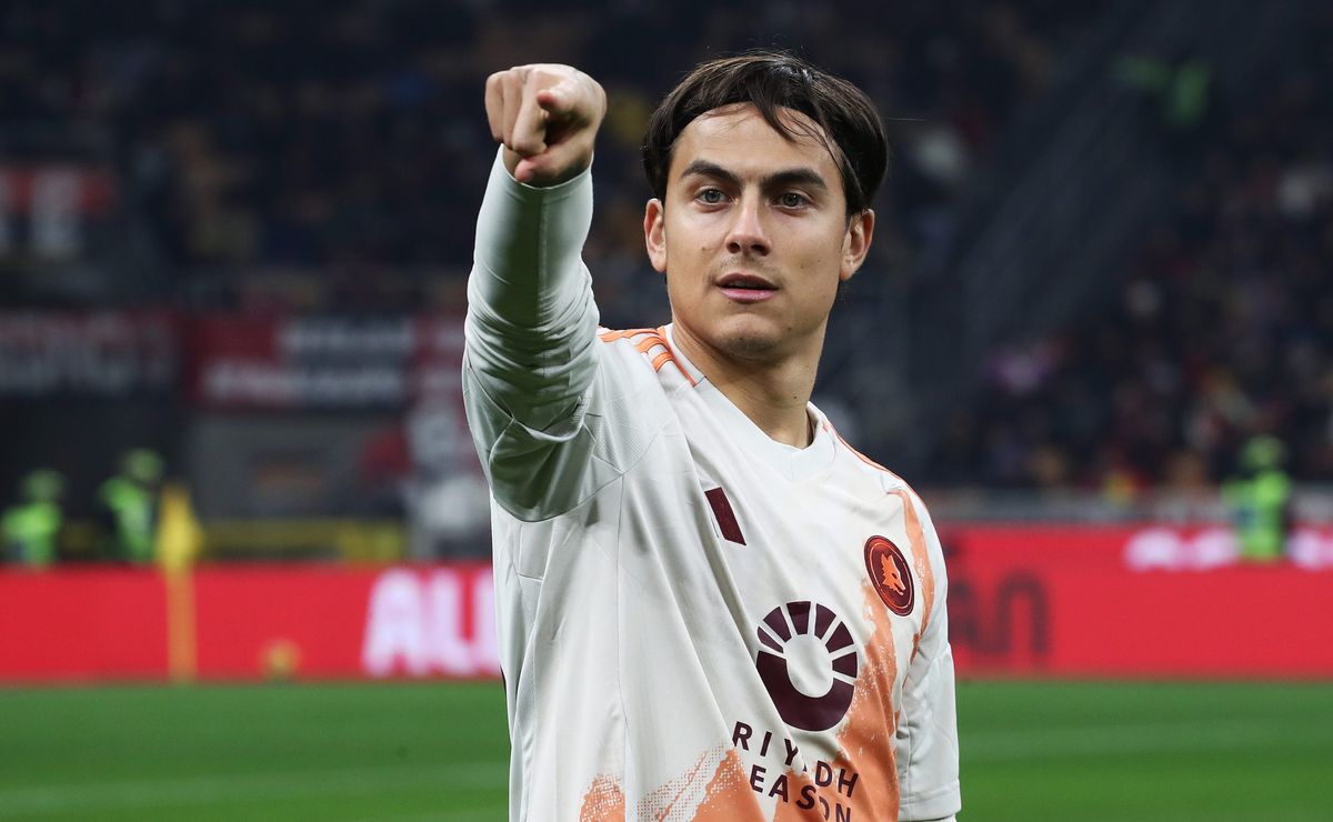 Dybala é aprovado no Flamengo para ser bancado pela Betano como reforço midiático, diz Nicola